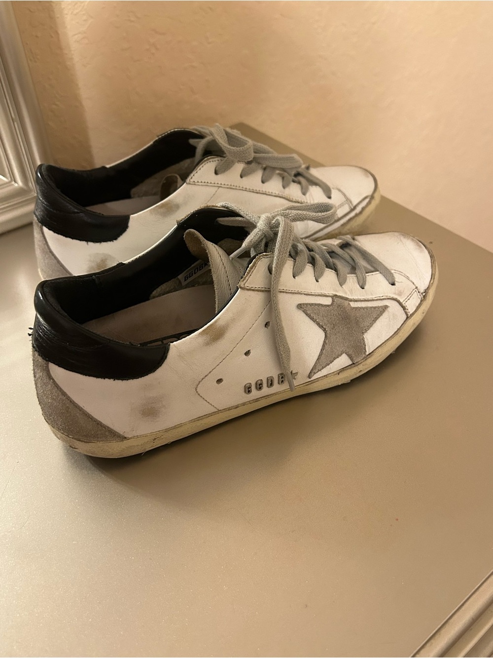 Golden Goose White Sneakers with Gray Star and Black Heel